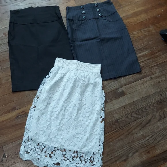 Skirts - Picture 1 of 16